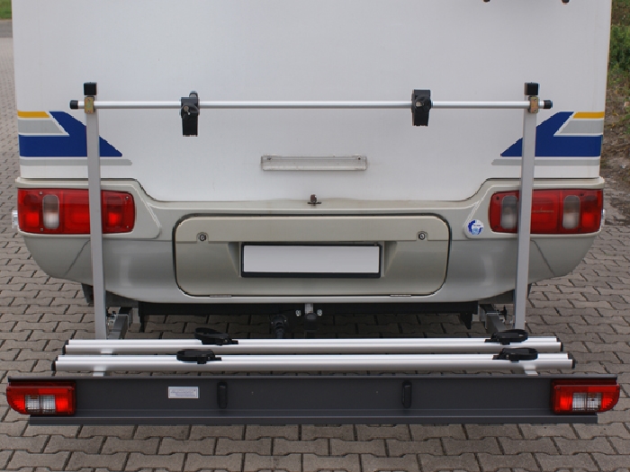 ALUTRANS MAXX Wohnmobil Fahrradträger für 2 Fahrräder o. E-Bike spez. für Mercedes Vario Bj. 1986-1996 ohne AHK ALUTRANS MAXX Wohnmobil Fahrradträger für 2 Fahrräder o. E-Bike spez. für Mercedes Vario Bj. 1986-1996 ohne AHK