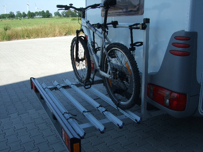 ALUTRANS Premium Wohnmobil Fahrradträger für 4 Fahrräder o. E-Bike spez. für Peugeot Boxer X250/X290 Bj. 2011- mit AHK