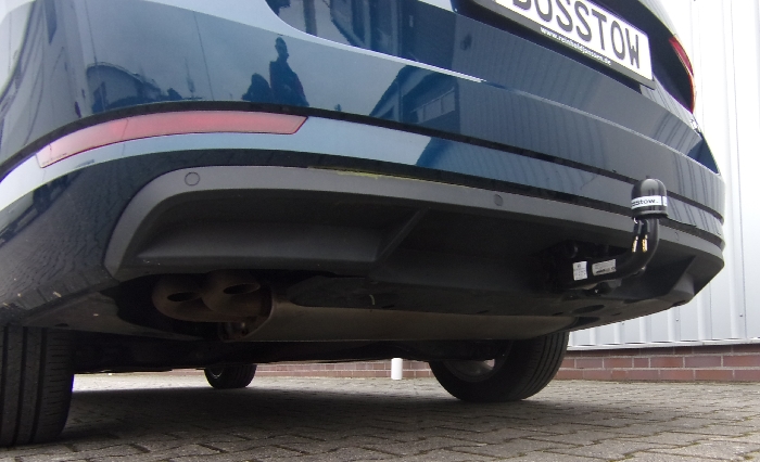 Anhängerkupplung für Skoda-Superb III Kombi, spez. Hybrid (ohne Anhängelastfreigabe), nur für Heckträgerbetrieb, Baureihe 2018-2023 V-abnehmbar