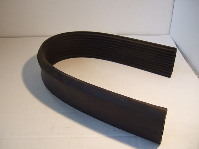 Antirutschmatte LKW- Industriequalität 8mm: Rolle ca. 5000 mm x 250 Antirutschmatte LKW- Industriequalität 8mm: Rolle ca. 5000 mm x 250