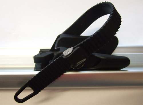 Felgenaufnahme, Radstopper rechts m. Schnellverschluss f. Fahrradschiene Alu Typ 112 Felgenaufnahme, Radstopper rechts m. Schnellverschluss f. Fahrradschiene Alu Typ 112