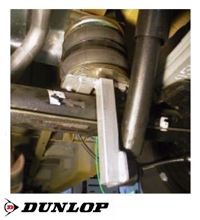 Ford Transit, Heckantrieb, Baujahr 1989-2000 mit Rohr-Achse, passende Zusatz-Luftfederung 8 Zoll Zweikreis Doppelfaltenbalg- Anlage, syst. LF3- zzgl. Montagekosten bei uns im Haus. Ford Transit, Heckantrieb, Baujahr 1989-2000 mit Rohr-Achse, passende Zusatz-Luftfederung 8 Zoll Zweikreis Doppelfaltenbalg- Anlage, syst. LF3- zzgl. Montagekosten bei uns im Haus.