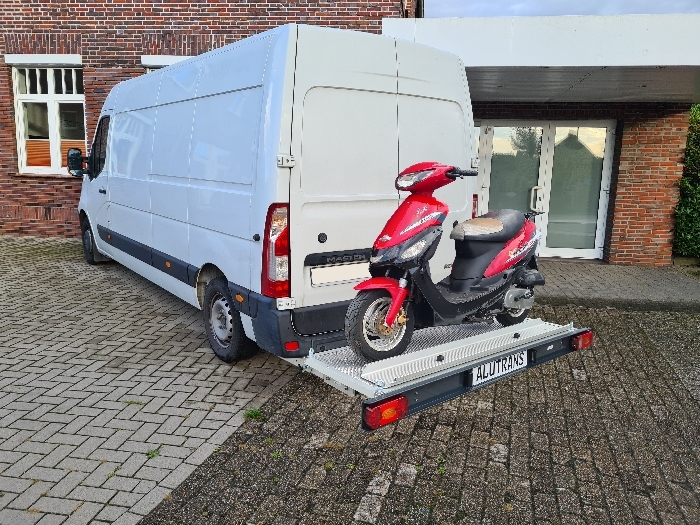 ALUTRANS KALUX 1 Roller/ Motorradträger, 200kg spez. für Renault Master Bj. 2003-2010, o. AHK