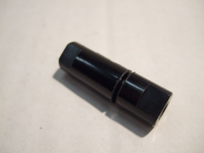 Sicherungshalter rund mit Bajonetverschluss Sicherungshalter rund mit Bajonetverschluss